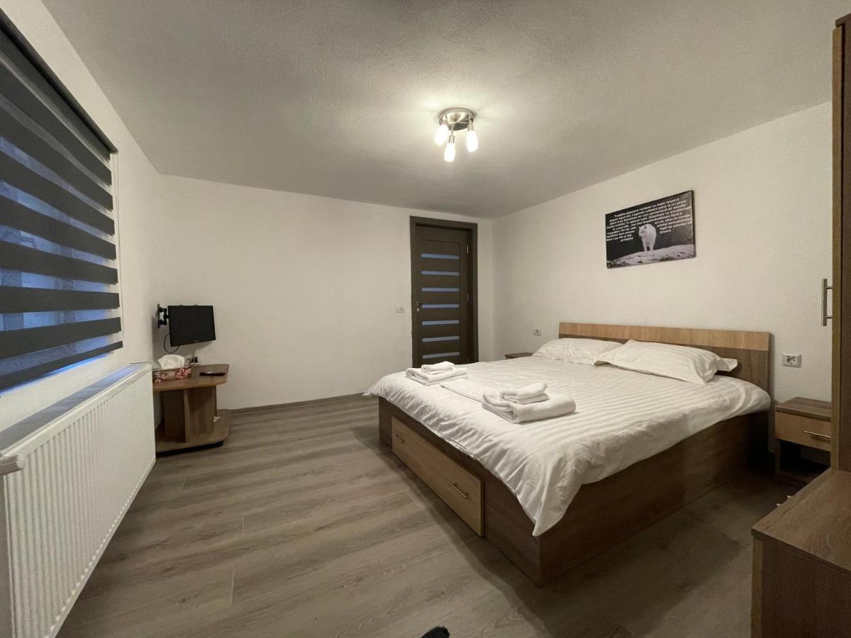 Casa Lupilor Transfagarasan Vila Căpăţîneni-Ungureni Exterior foto