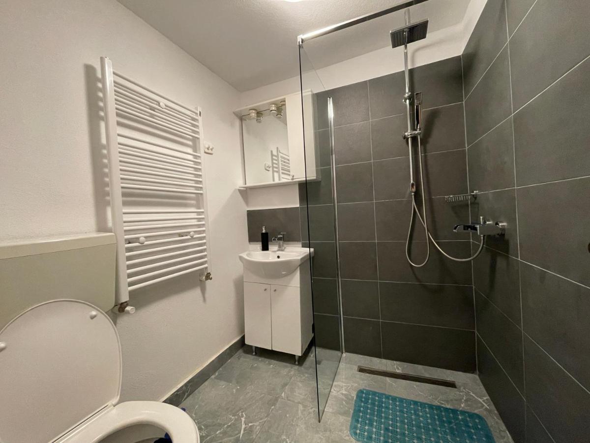 Casa Lupilor Transfagarasan Vila Căpăţîneni-Ungureni Exterior foto