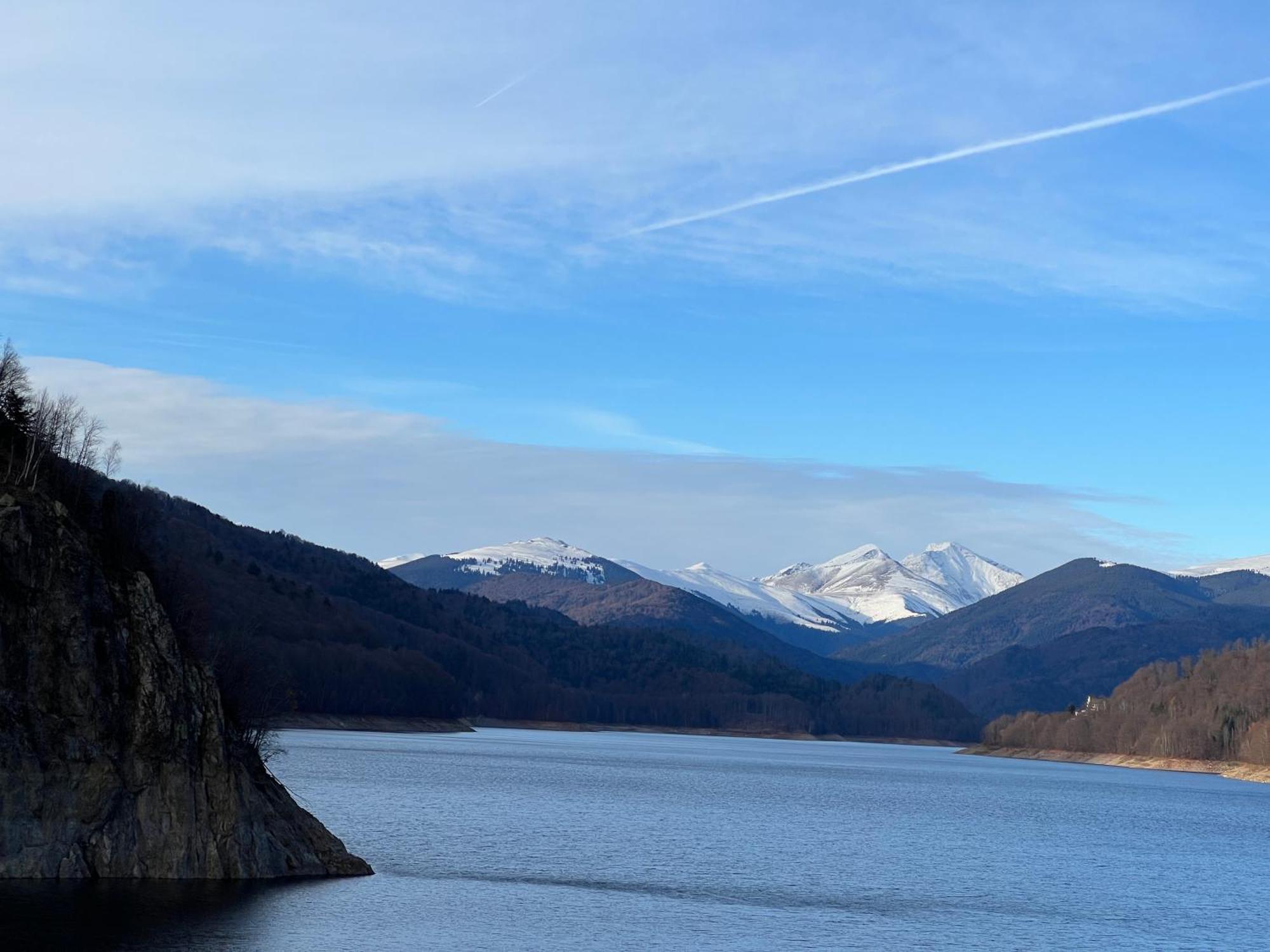 Casa Lupilor Transfagarasan Vila Căpăţîneni-Ungureni Exterior foto