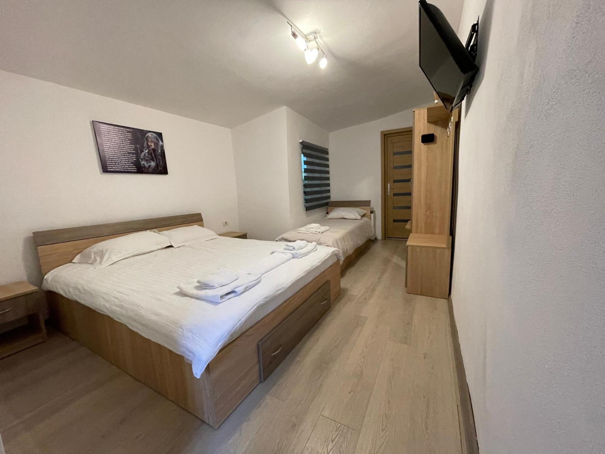 Casa Lupilor Transfagarasan Vila Căpăţîneni-Ungureni Exterior foto