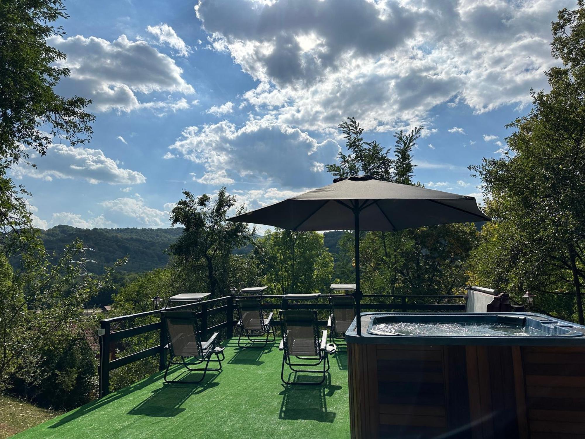 Casa Lupilor Transfagarasan Vila Căpăţîneni-Ungureni Exterior foto